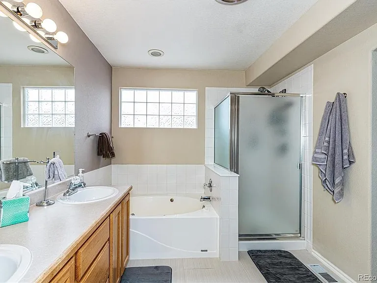 S Bahama Cir — Photo 7
