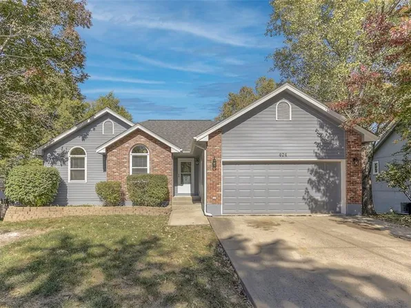404 Regency Park St, Kearney, MO 64060