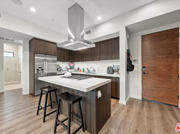 556 N Flores St #1, Los Angeles, CA 90048