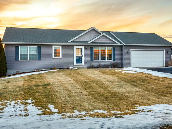 3595 Karrington Pl, Plover, WI 54467