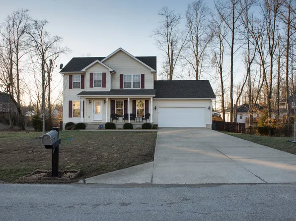 121 Hunter Ln, Brandenburg, KY 40108