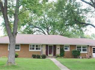 451 N Nappanee St, Nappanee, IN 46550