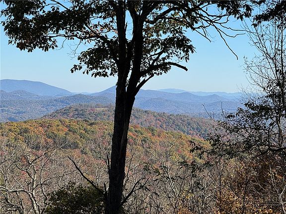 3rd image of 536 Boone Ridge Lane