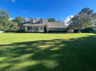 2261 Hickorywood Dr, Tupelo, MS 38801