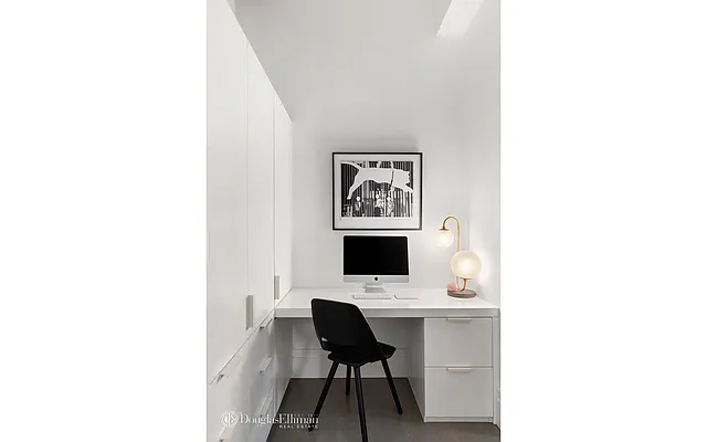 Sold by Douglas Elliman | media 17