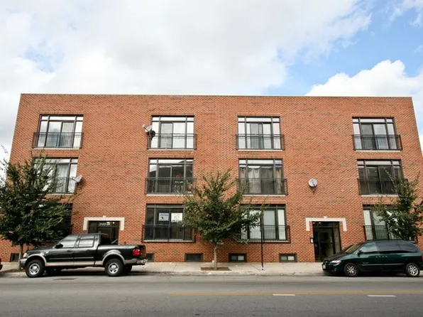 2118 W 35th St APT 2, Chicago, IL 60609
