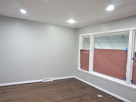 4th image of 5110 N Lotus Ave
