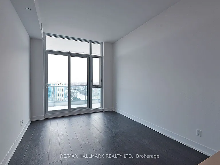 9471 Yonge St #Penthouse 01 — Photo 7