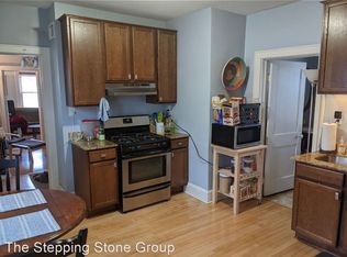 711 University Ave NE #2, Minneapolis, MN 55413