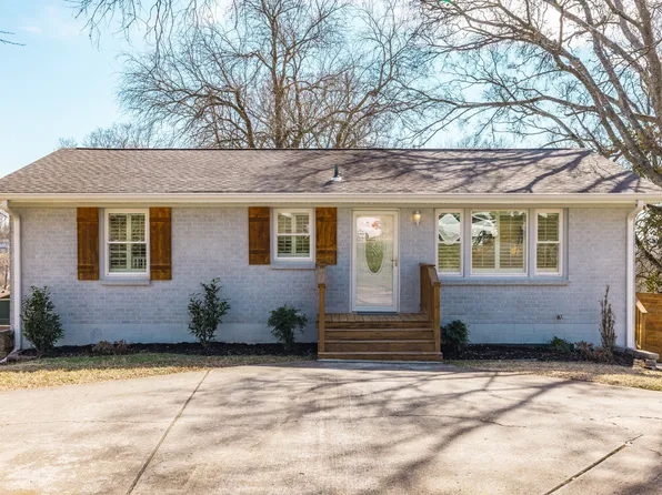 707 Elba Dr, Goodlettsville, TN 37072