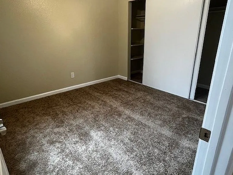 Carmel Woods Apartments — Photo 103