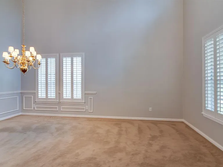 2212 Bayou Ct — Photo 6
