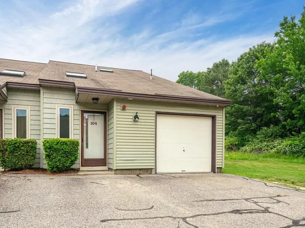 104 Tideview Drive, Dover, NH 03820