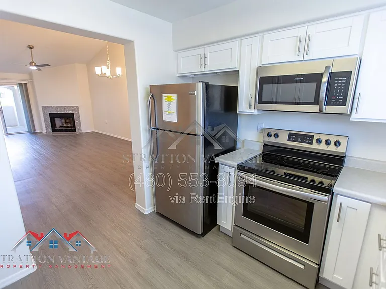 10401 N 52nd St #226 — Photo 13