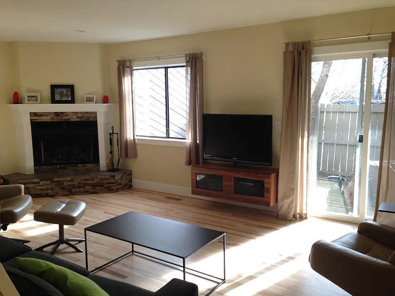 2946 Eagle Way — Photo 3