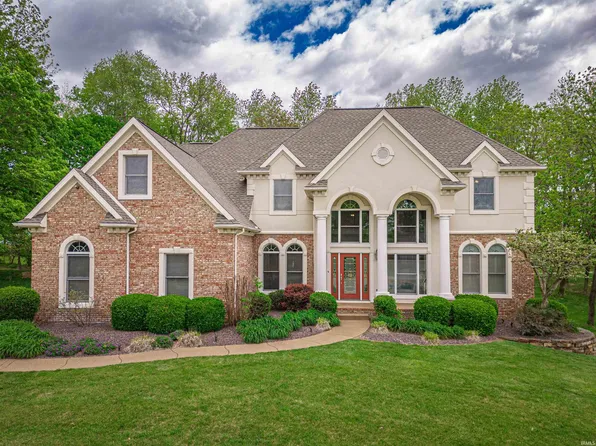 244 Remington Ct, Boonville, IN 47601