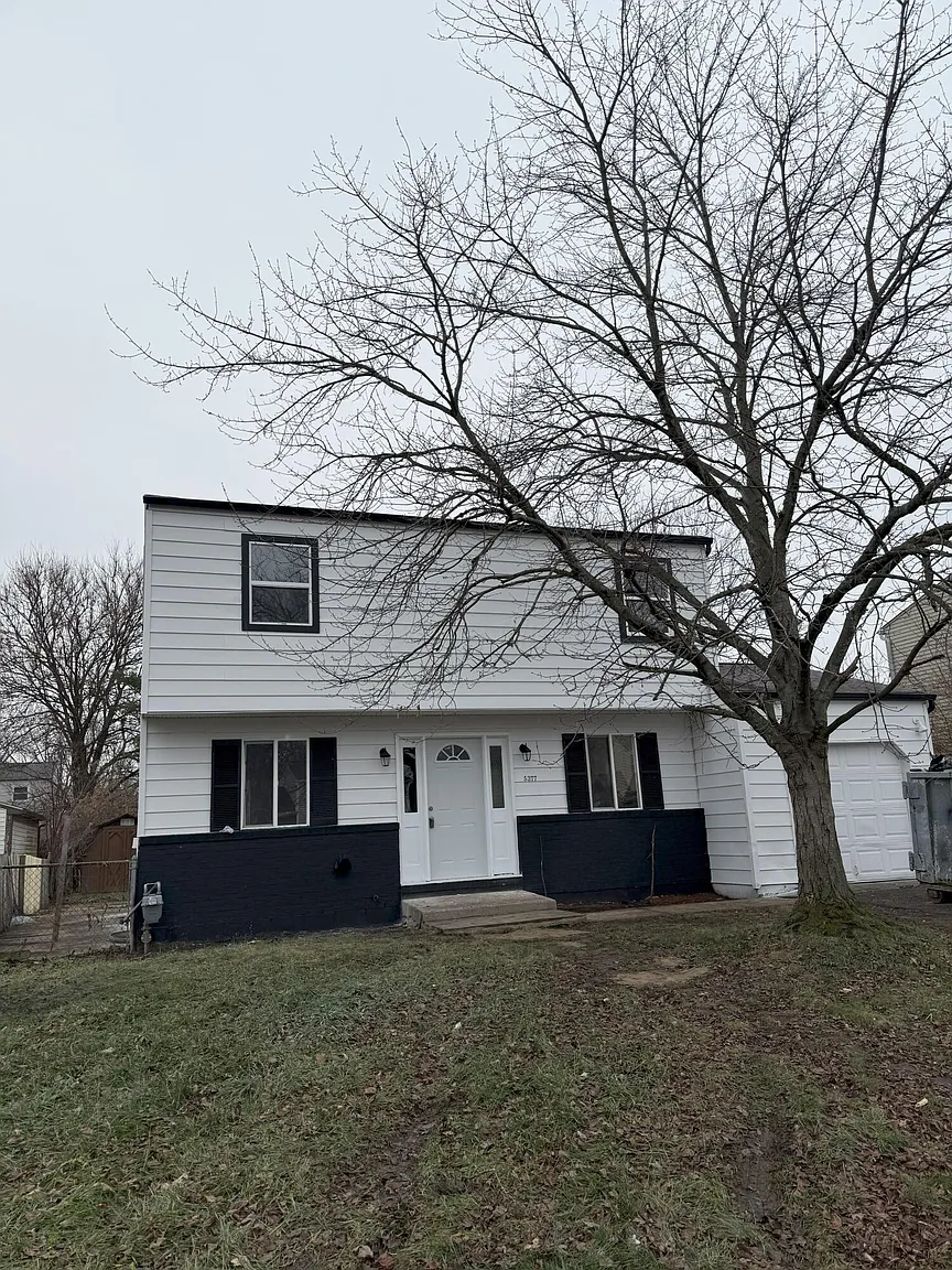 5377 Spire Ln photo 1