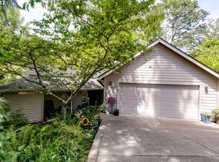 2622 Laurel Hill Dr, Eugene, OR 97403