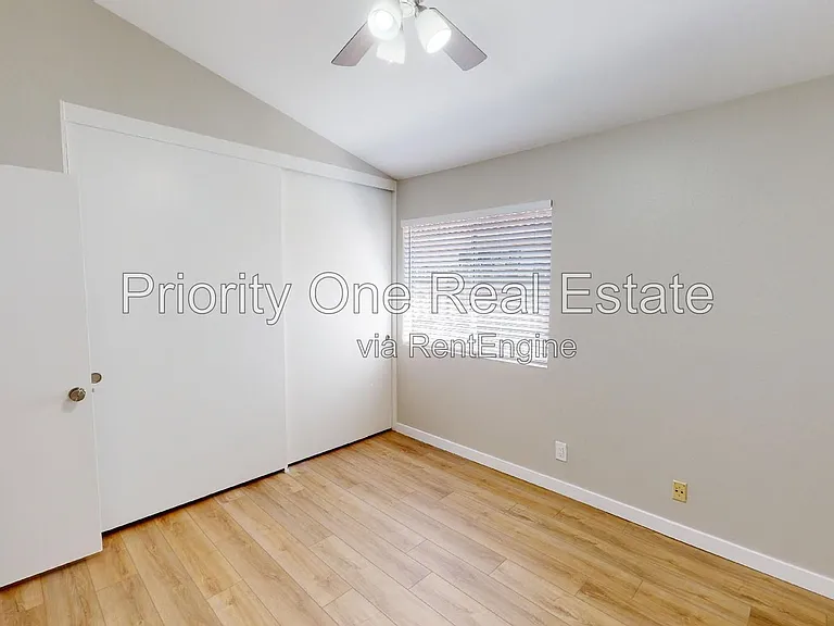 12441 Kestrel St — Photo 14
