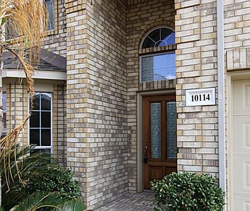 3rd image of 10114 Pine Flats Dr