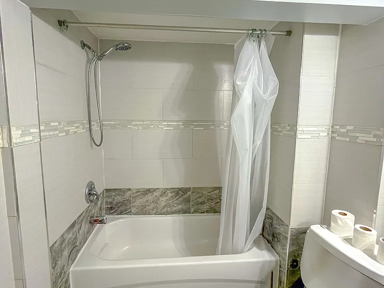 73 Hickling Trl — Photo 12