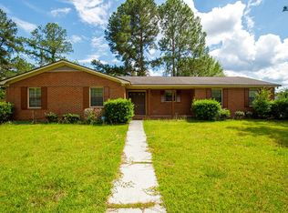 2007 Fallingleaf Ln, Valdosta, GA 31602