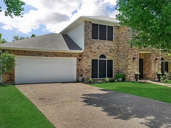 2nd image of 2520 Brown Dr