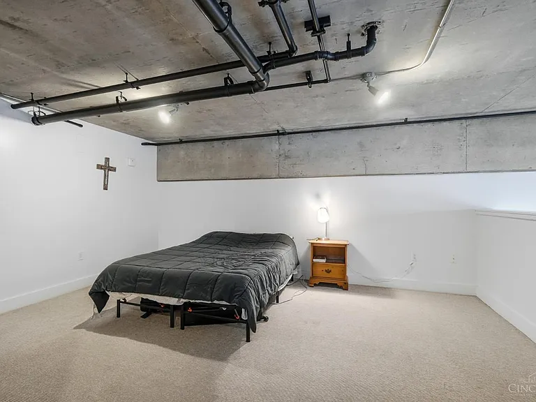 353 W 4th St #209 — Photo 19
