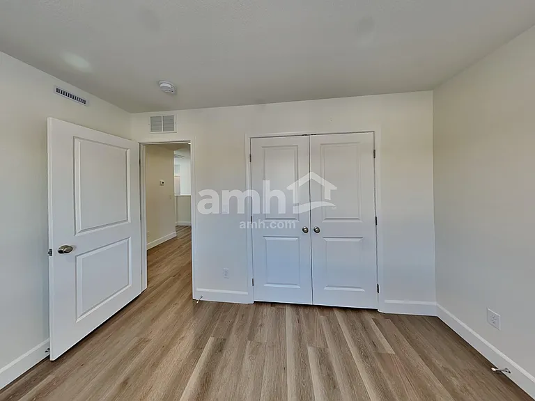 10345 Medusita St — Photo 15