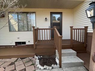 25720 Lexington Dr UNIT 5, South Lyon, MI