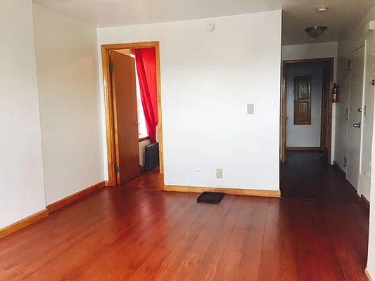 Rented by null | media 22