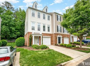5441 Golden Arrow Ln, Raleigh, NC 27613