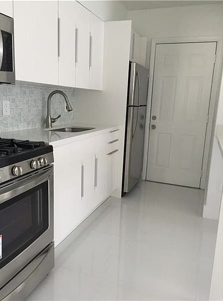 1st image of 657 Lenox Ave APT 2
