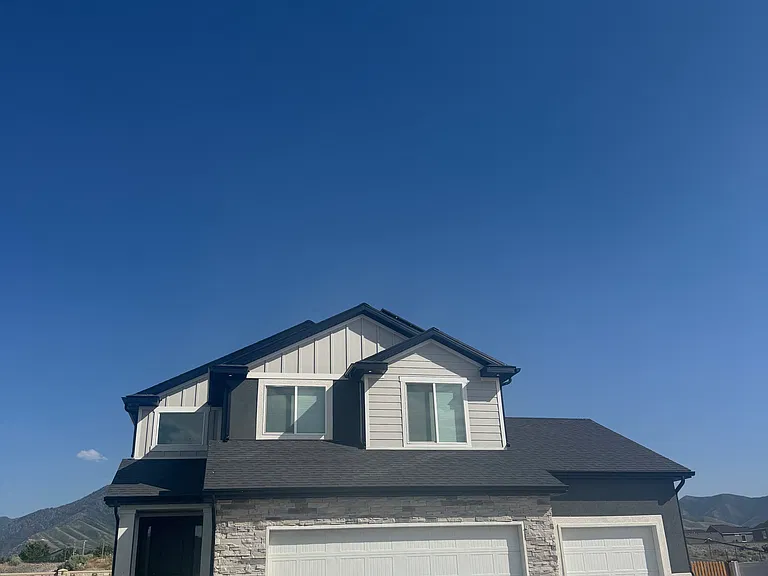 337 W Destiny Way — Photo 2