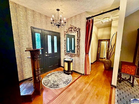 4th image of 1216 W Park Ave