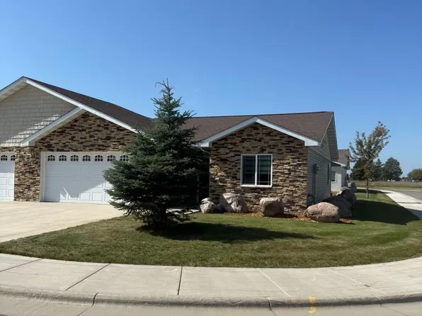 1615 30th St NW Unit 19, Bemidji, MN 56601