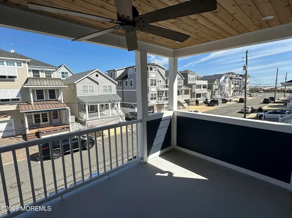 39 Coolidge Ave, Seaside Heights, NJ 08751
