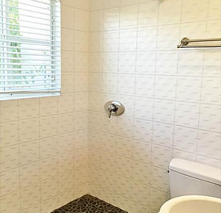 5th image of 1025 Michigan Ave APT 2A