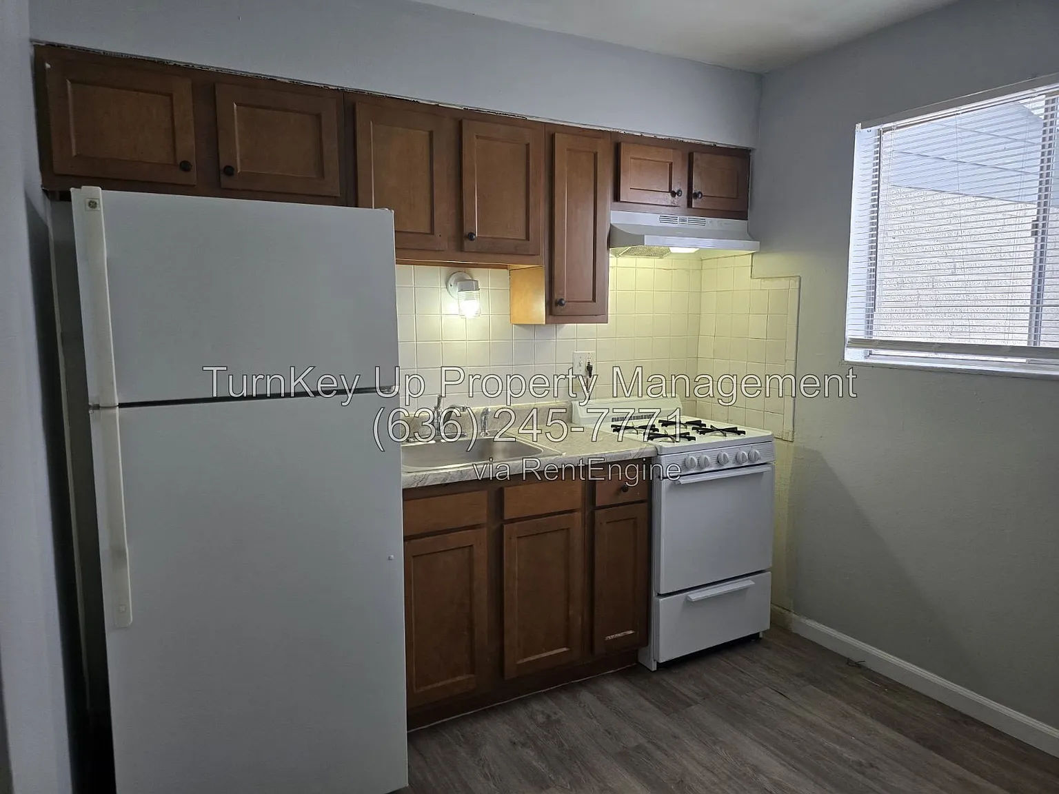 1 bed, 1.0 bath, 665 sqft, $900 — Photo 2
