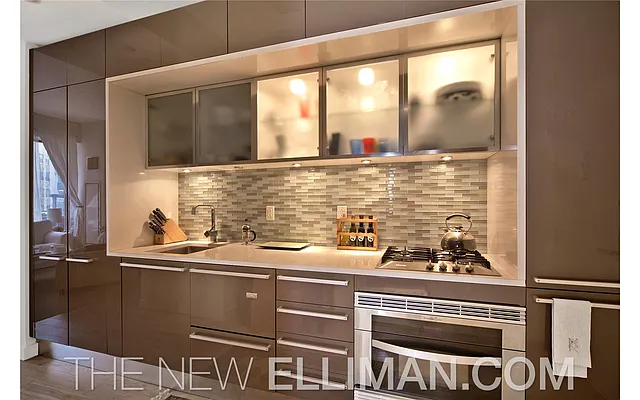 Rented by Douglas Elliman | media 23