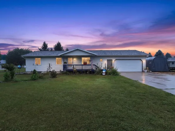 W416 Red Cedar Ln, Brodhead, WI 53520