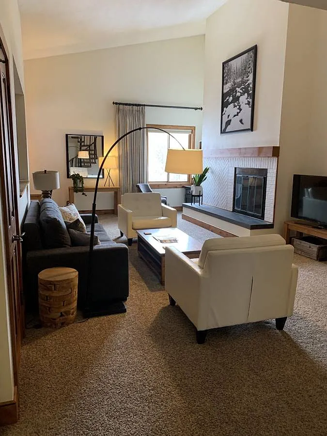 3 bed, 1500 sqft, $5,000 — Photo 3