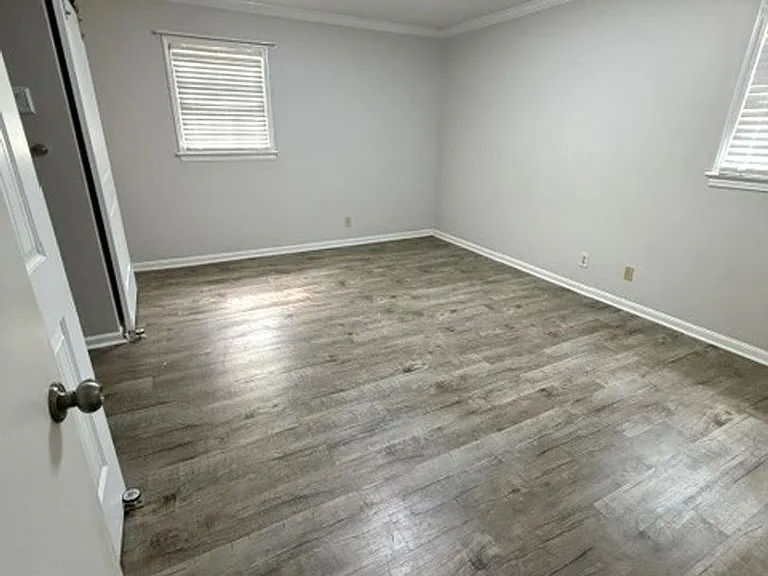 1733 Ridgedale Dr — Photo 12