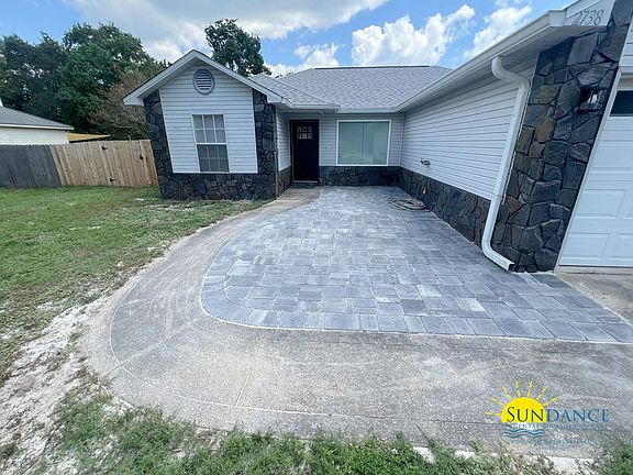 2nd image of 2738 Country Breeze Blvd