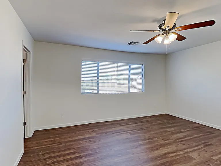 3734 W Nancy Ln — Photo 6
