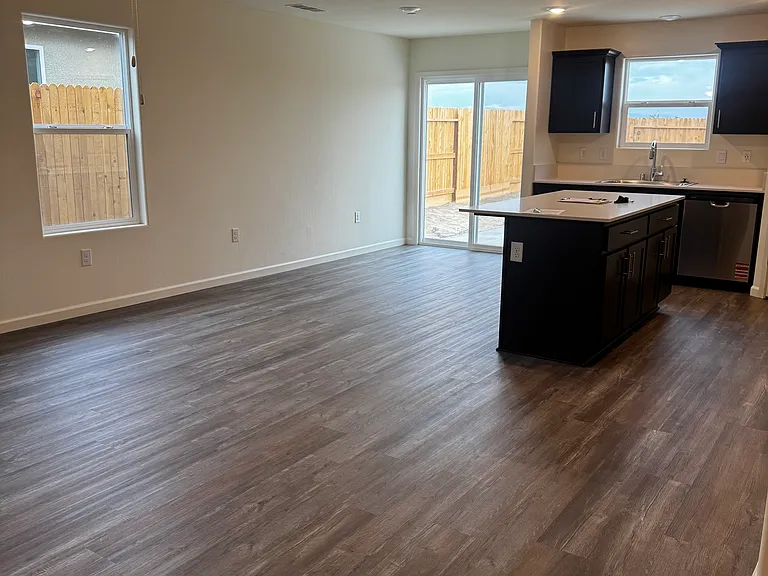 8215 Tydeman Dr — Photo 6