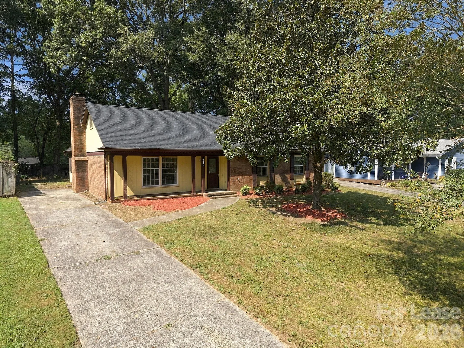 3 bed, 2.0 bath, 1494 sqft, $2,250 — Photo 3