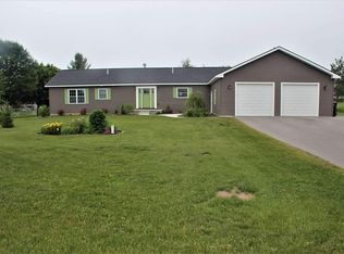 3601 Flynn Dr, Petoskey, MI 49770