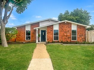 2105 Kings Rd, Carrollton, TX 75007