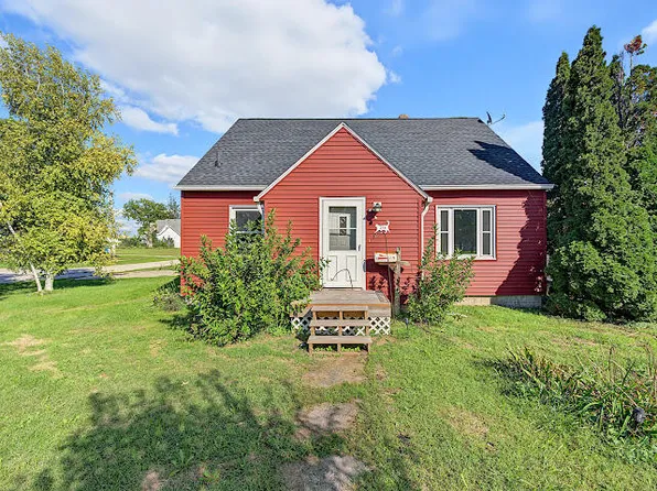 214 N Pearl St, Zearing, IA 50278